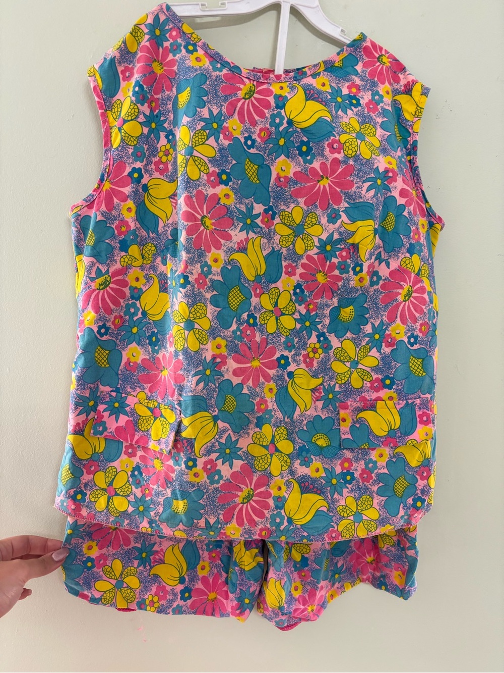Vintage 1960s/70s Floral Two-Piece Shorts Set – Bright Pink, Turquoise & Yellow